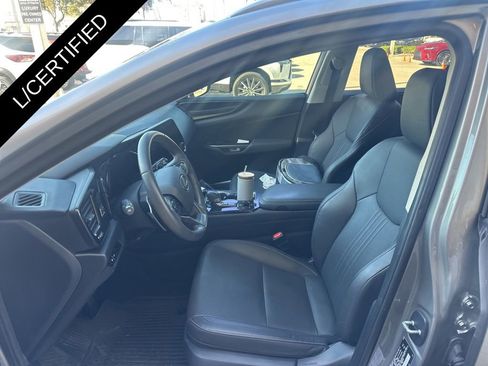 Used 2022 Lexus NX 250 FWD w/ Towing Package (2000 Lbs) image 15