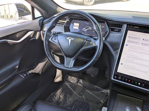 Used 2018 Tesla Model S 100D image 14