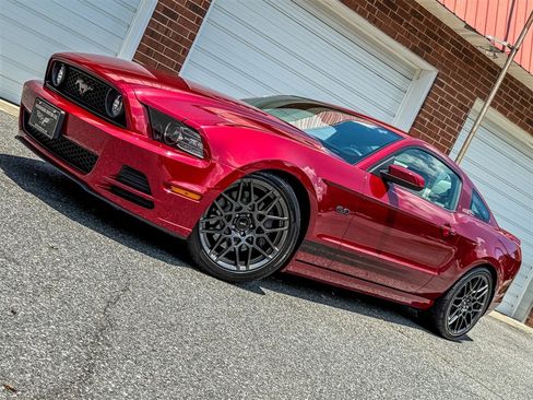 Used 2014 Ford Mustang GT Premium w/ GT Track Package RWD image 4