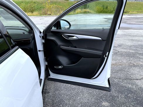 Certified 2025 Buick Envision Sport Touring image 16