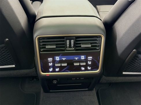 New 2026 Porsche Cayenne GTS image 26