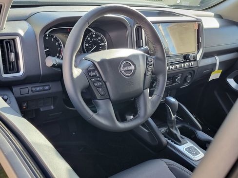 New 2026 Nissan Frontier SV w/ All-Weather Content Package image 4