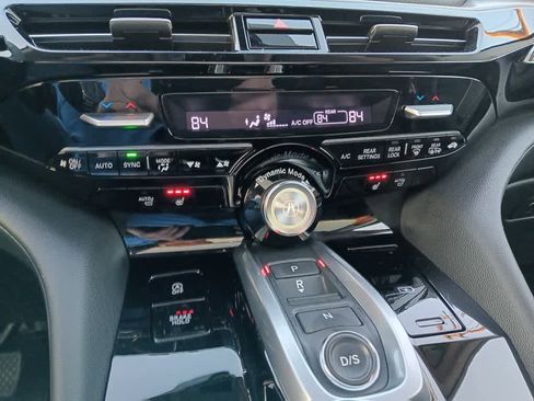 Used 2023 Acura MDX SH-AWD image 27