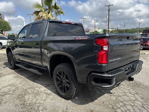 Used 2021 Chevrolet Silverado 1500 Custom Trail Boss AWD/4WD image 5