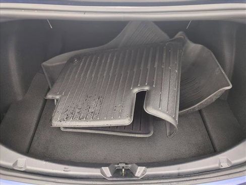 Used 2021 Tesla Model 3 Long Range image 6