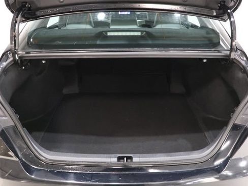 Used 2025 Toyota Camry SE FWD image 32