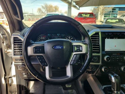 Used 2019 Ford F150 Platinum w/ Equipment Group 701A Luxury image 11