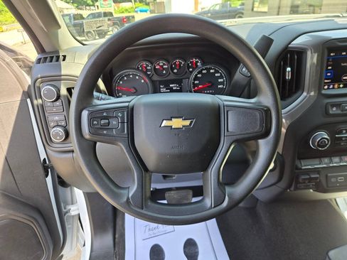 Used 2024 Chevrolet Silverado 2500 W/T w/ WT Convenience Package AWD/4WD image 11