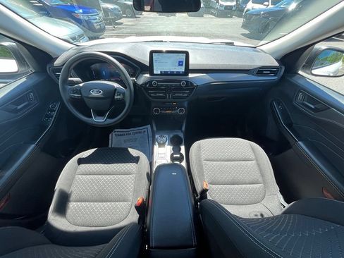 Used 2025 Ford Escape Active AWD/4WD image 13
