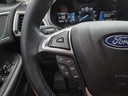 Used 2023 Ford Edge SEL AWD/4WD image 22
