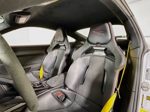 Certified 2026 Porsche 911 GT3 RWD image 5