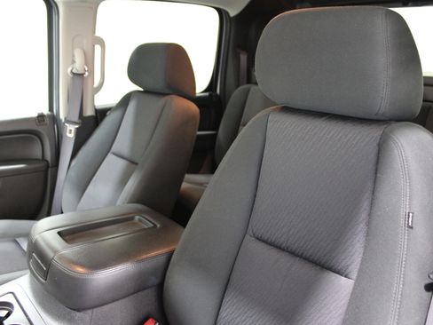 Used 2012 Chevrolet Avalanche LS w/ All-Star Edition image 5