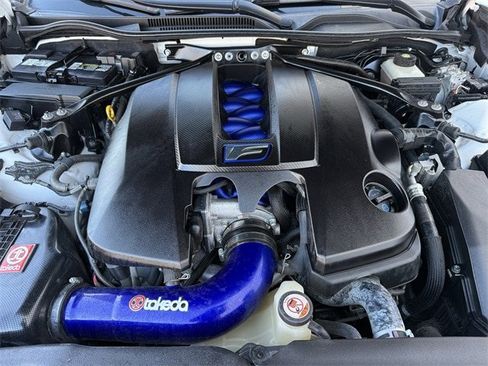 Used 2017 Lexus RC F image 30