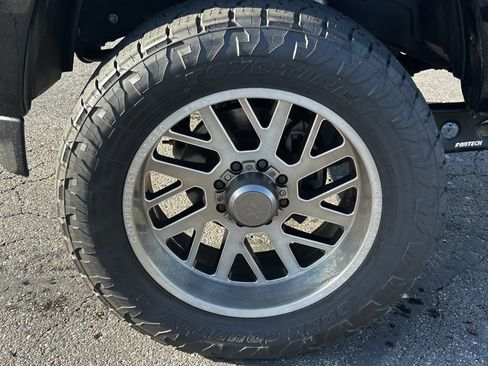 Used 2019 RAM 2500 Laramie image 8