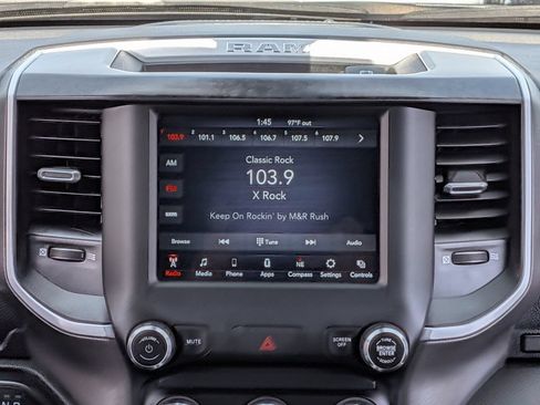 Used 2021 RAM 1500 Big Horn AWD/4WD image 29