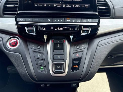 Used 2025 Honda Odyssey Sport-L image 23