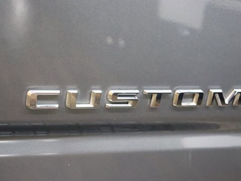 Used 2021 Chevrolet Silverado 1500 Custom AWD/4WD image 19