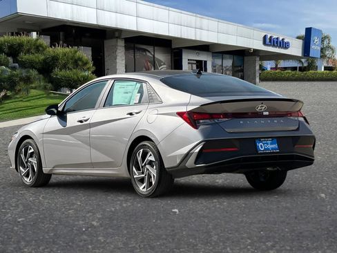 New 2025 Hyundai Elantra Sport image 6