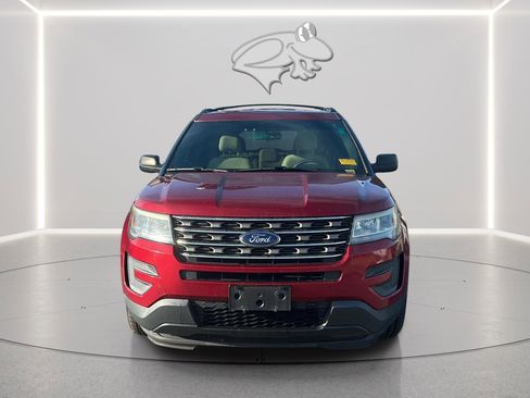 Used 2017 Ford Explorer Base image 8