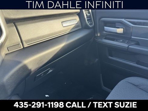 Used 2024 RAM 3500 Big Horn w/ Sport Appearance Package image 13