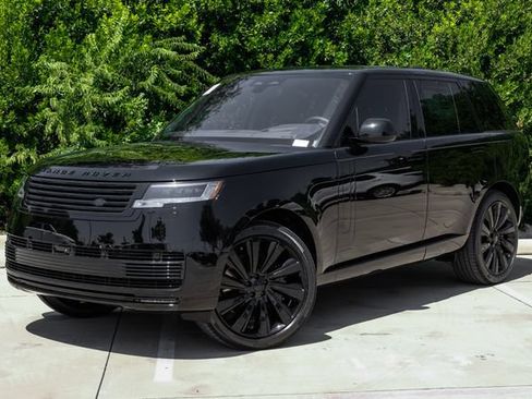 New 2026 Land Rover Range Rover SV AWD/4WD image 2