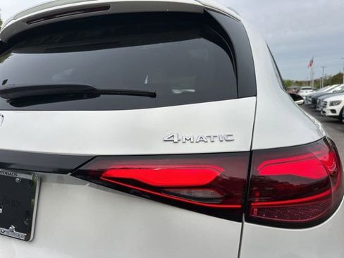 New 2026 Mercedes-Benz GLC 300 4MATIC image 6