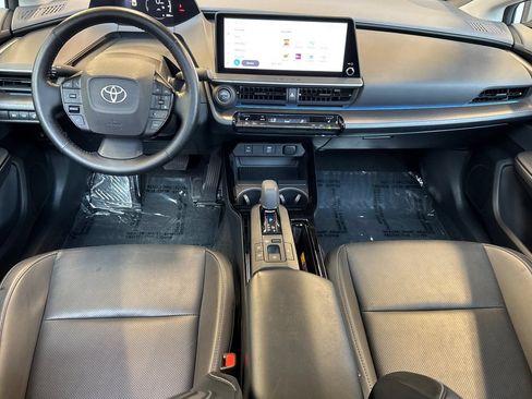 Certified 2024 Toyota Prius XLE FWD image 17