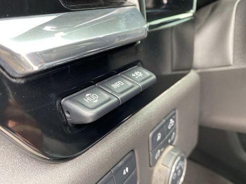 Used 2022 Chevrolet Silverado 1500 High Country w/ Technology Package image 35