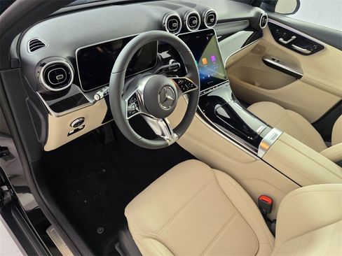 New 2026 Mercedes-Benz GLC 300 image 7