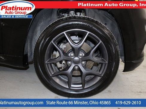 Used 2019 Jeep Grand Cherokee Limited X image 53