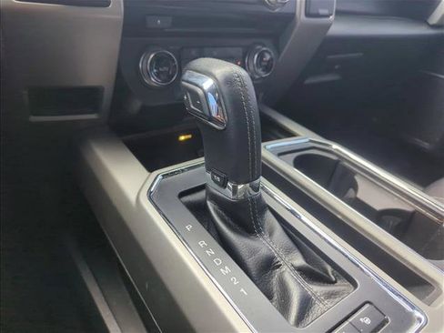 Used 2015 Ford F150 Lariat w/ Equipment Group 502A Luxury image 7