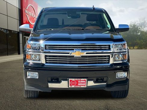 Used 2015 Chevrolet Silverado 1500 High Country w/ High Country Premium Package AWD/4WD image 11