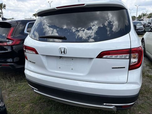 Used 2022 Honda Pilot Touring image 8