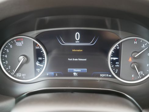 Used 2020 Buick Enclave Avenir w/ Avenir Technology Package AWD/4WD image 21