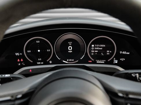 New 2026 Porsche Taycan GTS AWD/4WD image 21