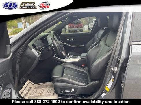Used 2022 BMW 330i xDrive 330i xDrive w/ Driving Assistance Package image 11