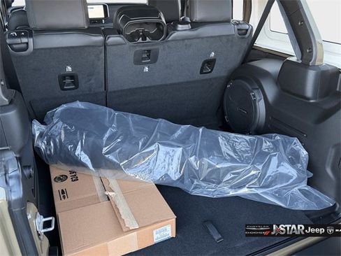 New 2025 Jeep Wrangler Unlimited Rubicon 392 image 14