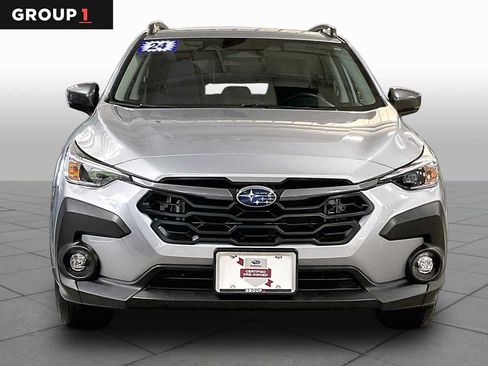 Used 2024 Subaru Crosstrek 2.0i Premium AWD/4WD image 4