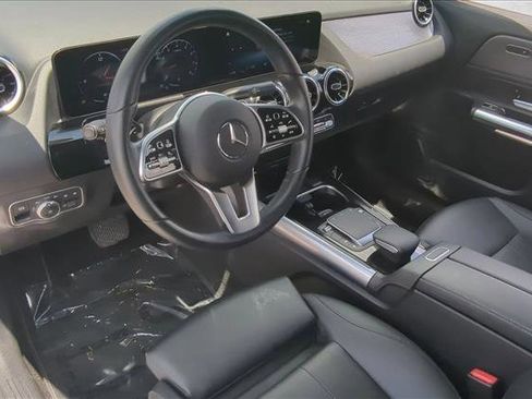 Used 2022 Mercedes-Benz GLA 250 4MATIC image 10