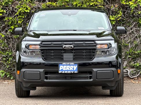 New 2024 Ford Maverick Lariat w/ Black Appearance Package AWD/4WD image 2