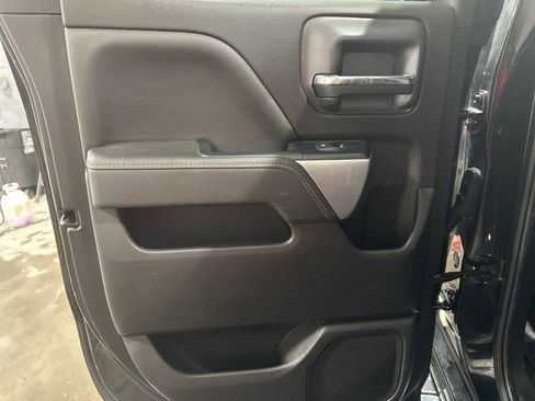 Used 2019 Chevrolet Silverado 2500 LT image 17