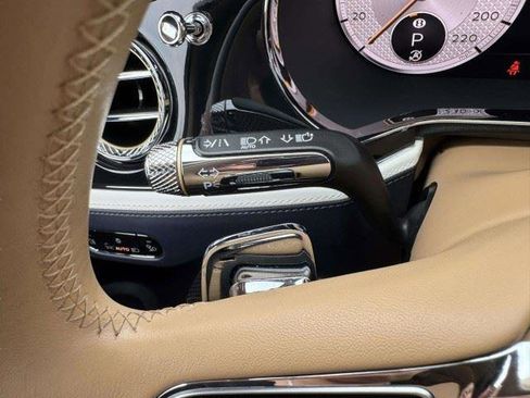 Used 2023 Bentley Flying Spur W12 AWD/4WD image 24