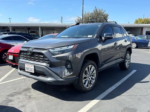 Used 2022 Toyota RAV4 XLE Premium AWD/4WD image 2