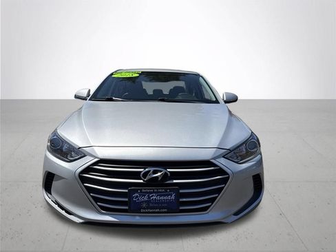 Used 2018 Hyundai Elantra SEL FWD image 2