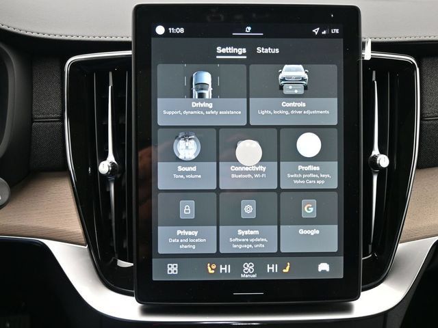 New 2026 Volvo XC90 B6 Plus w/ Protection Package Premier AWD/4WD image 20