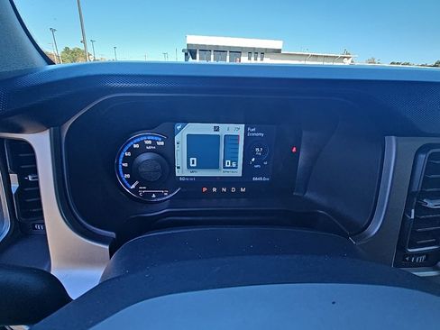 Used 2022 Ford Bronco Outer Banks w/ Sasquatch Package image 15