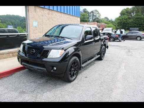 Used 2019 Nissan Frontier SV w/ Value Truck Package RWD image 3