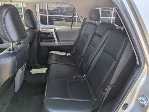 Used 2012 Toyota 4Runner SR5 w/ Premium Pkg w/3rd Row Seat AWD/4WD image 25