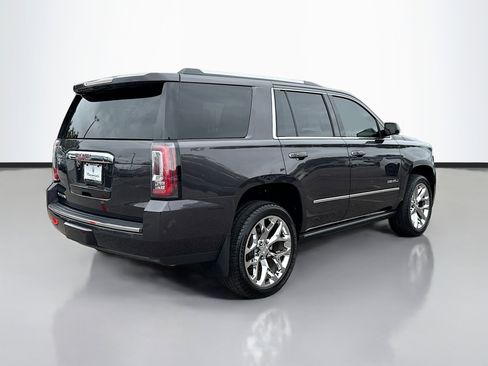 Used 2018 GMC Yukon Denali w/ Denali Ultimate Package image 3
