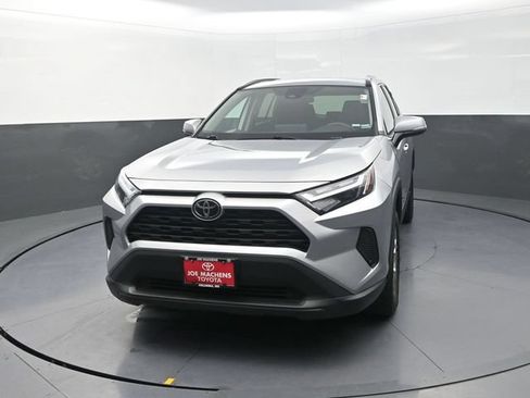 Used 2024 Toyota RAV4 XLE FWD image 2